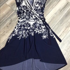 Size 14 navy and white dress